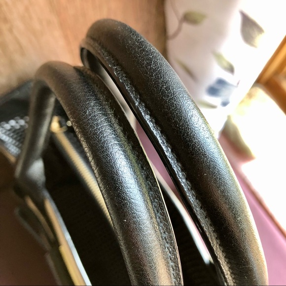 Authentic Kate Spade handbag - Picture 15 of 16